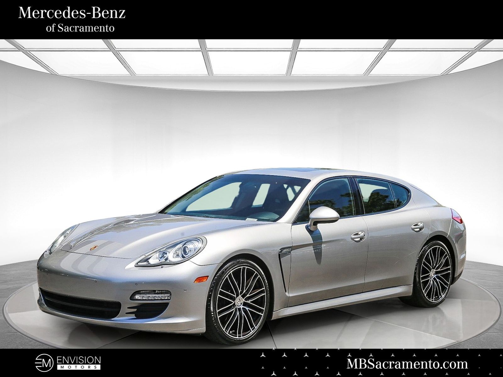 2012 PORSCHE Panamera