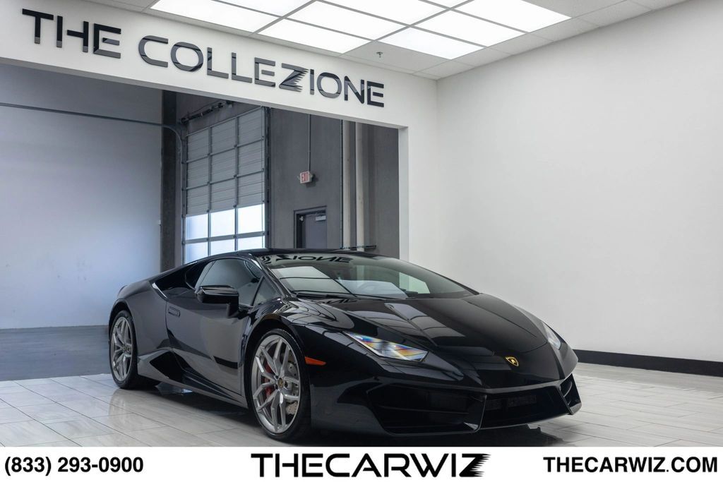2016 LAMBORGHINI Huracan
