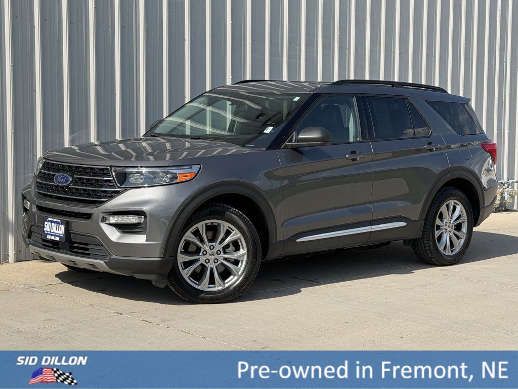 2021 FORD Explorer