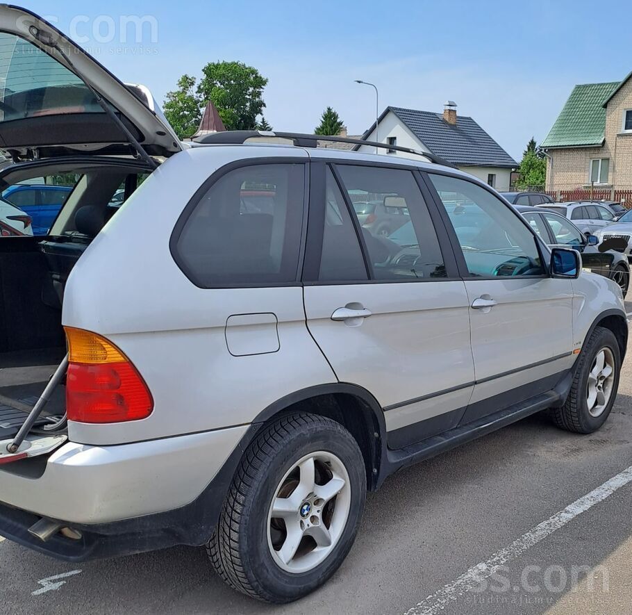 BMW X5