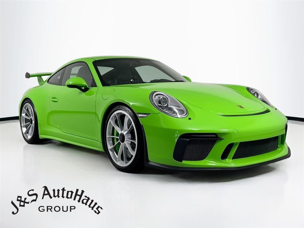 2018 PORSCHE 911