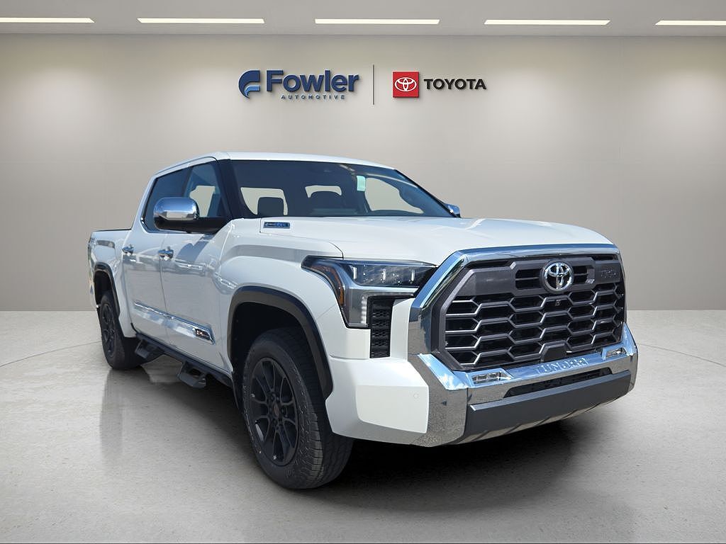 2026 TOYOTA Tundra