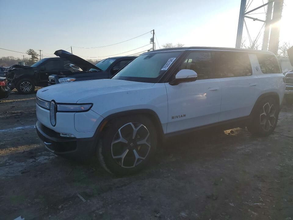 2023 RIVIAN R1S
