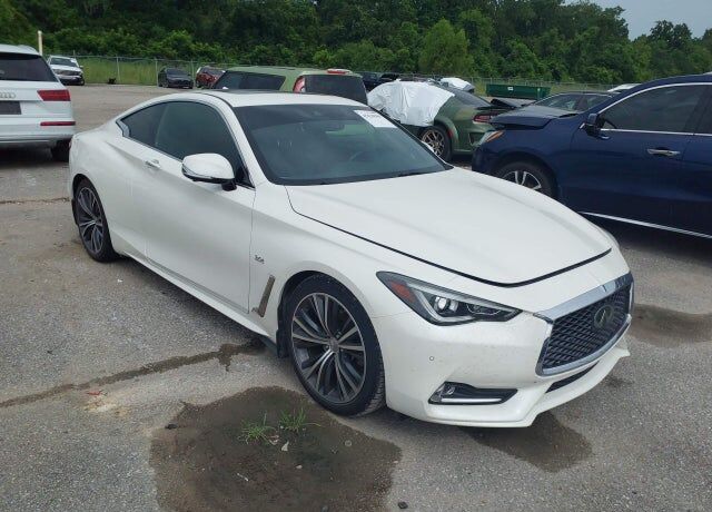 2017 INFINITI Q60