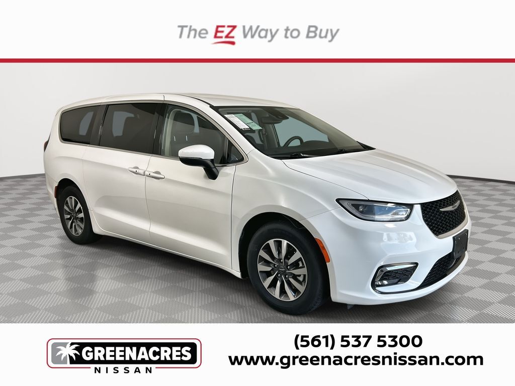 2023 CHRYSLER Pacifica