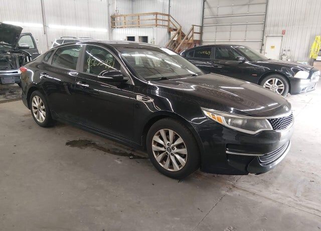 2016 KIA Optima