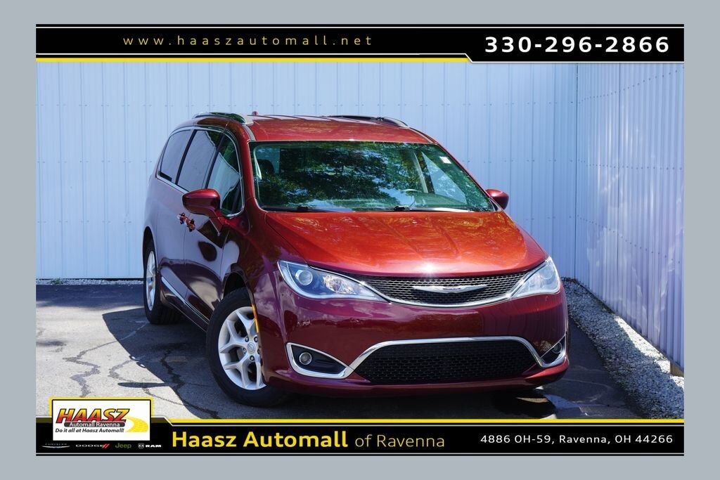 2017 CHRYSLER Pacifica