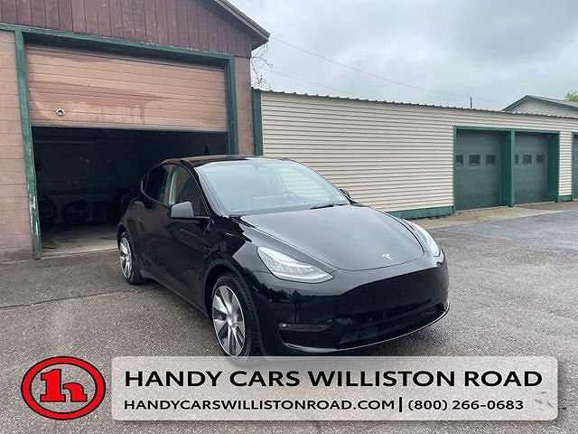 2022 TESLA Model Y