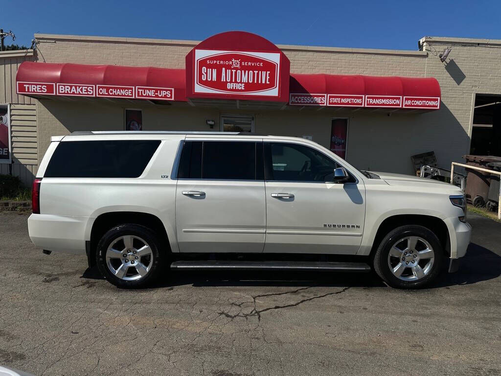 2015 CHEVROLET Suburban