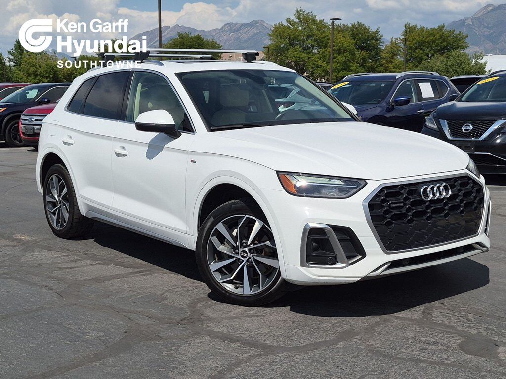 2022 AUDI Q5