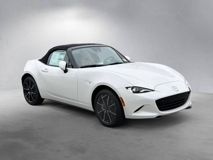 2026 MAZDA MX-5