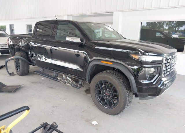 2024 GMC Canyon