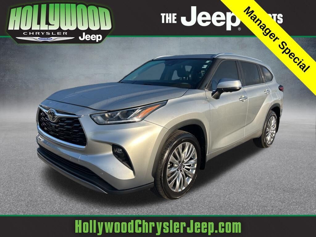 2024 TOYOTA Highlander