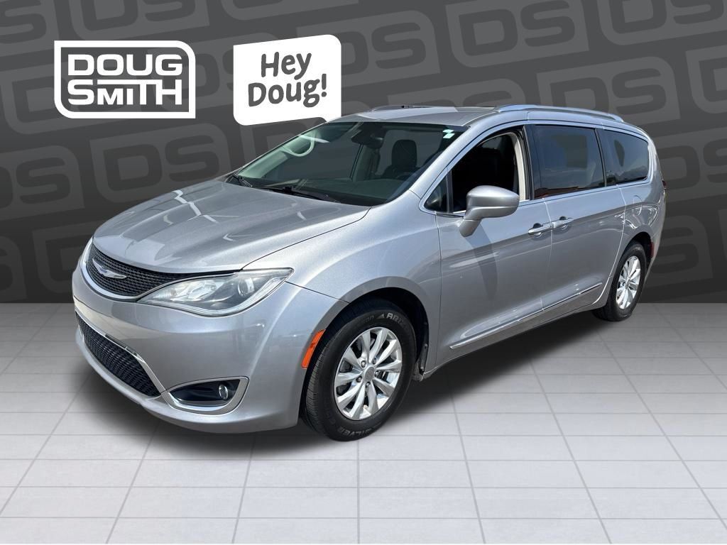 2019 CHRYSLER Pacifica