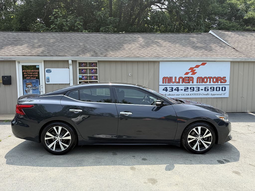 2016 NISSAN Maxima