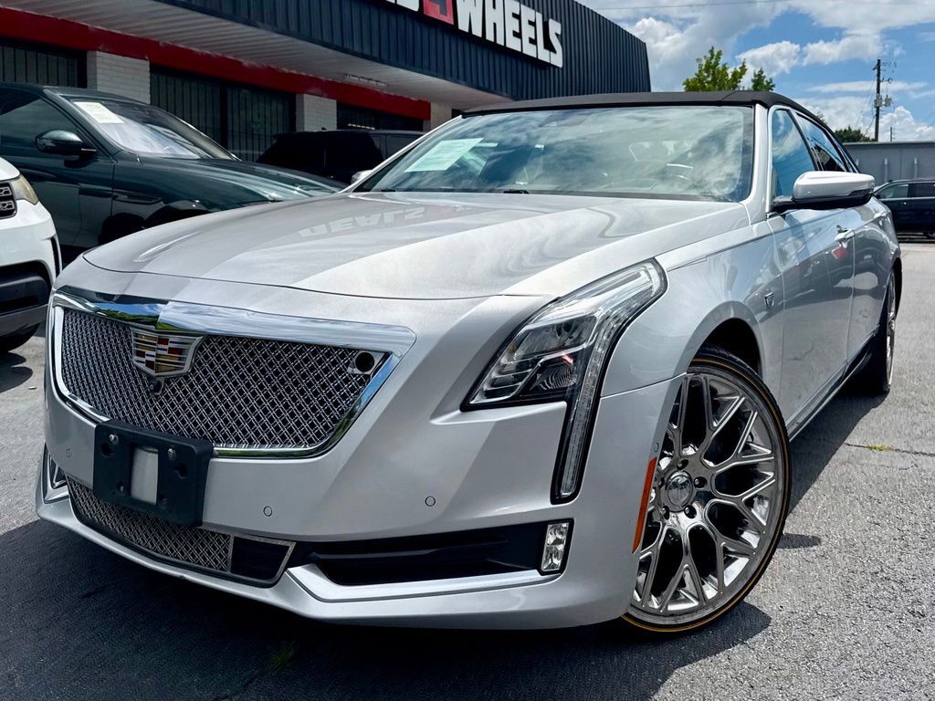 2017 CADILLAC CT6