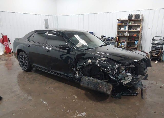 2020 CHRYSLER 300