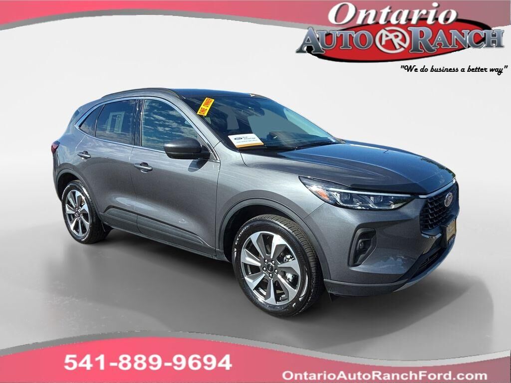 2025 FORD Escape