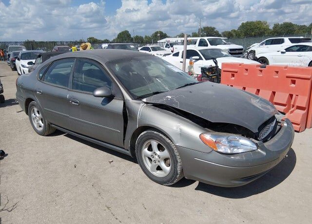 2003 FORD Taurus