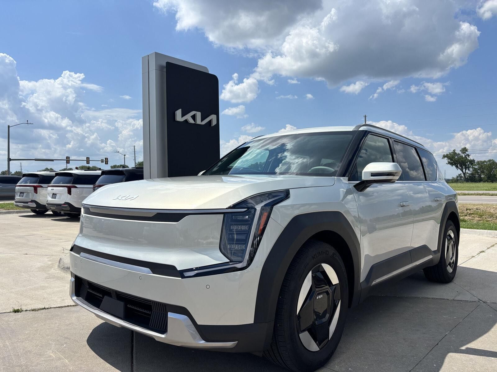 2024 KIA EV9