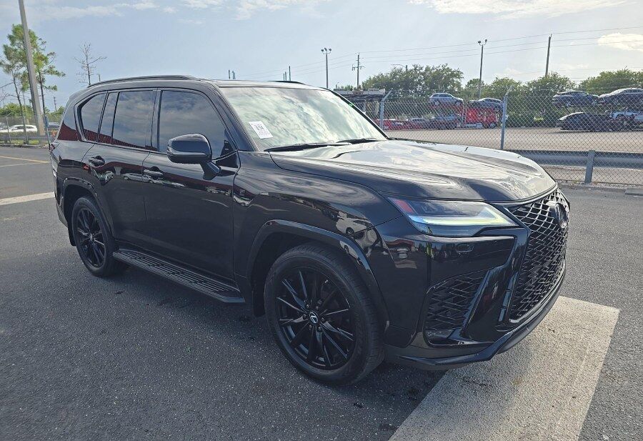 2023 LEXUS LX