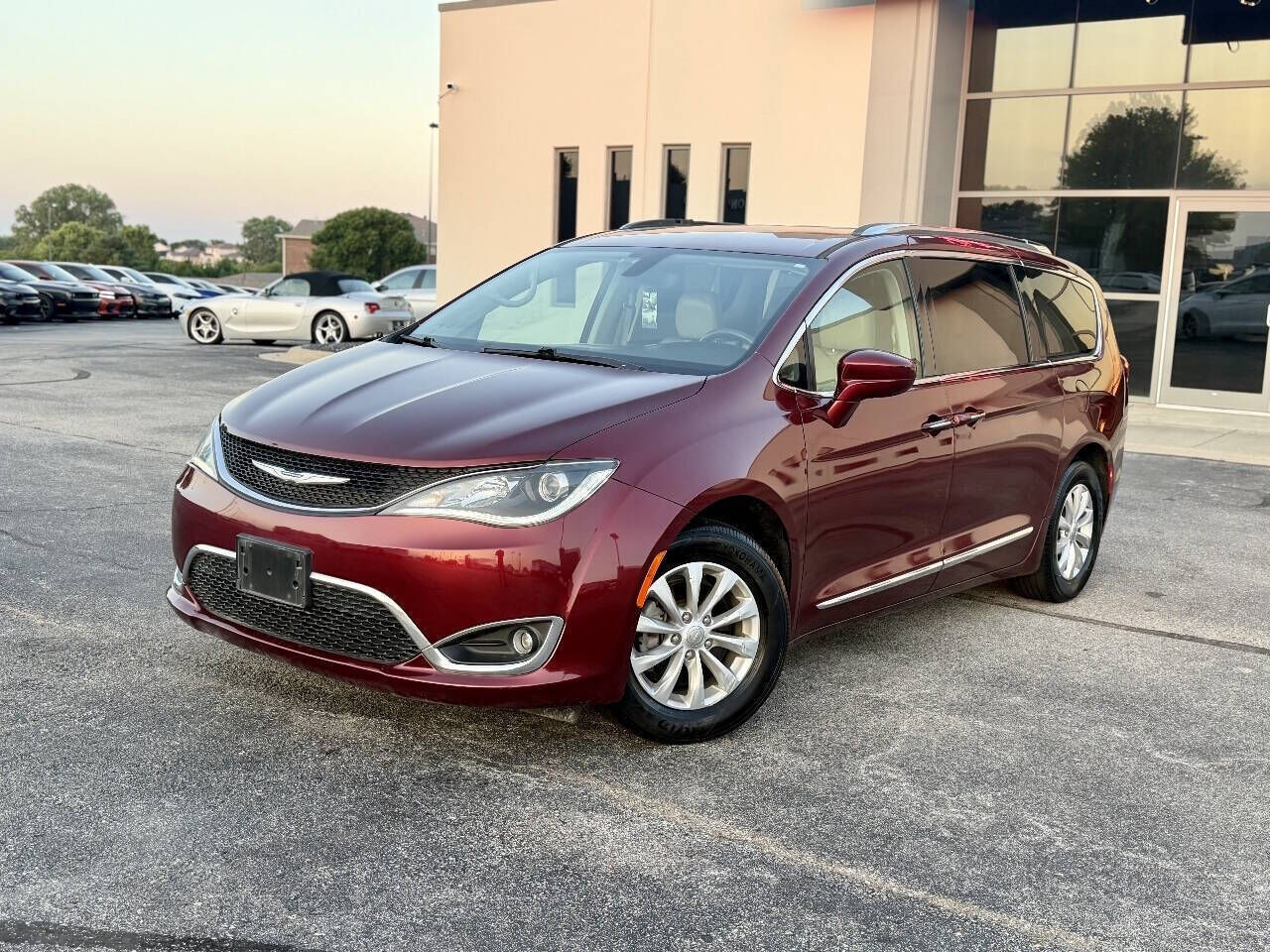 2019 CHRYSLER Pacifica