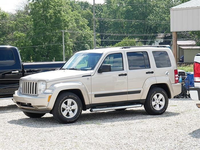 2011 JEEP Liberty