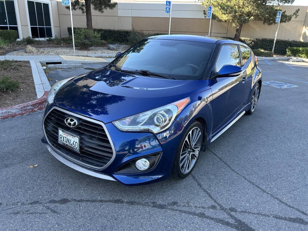 2017 HYUNDAI Veloster