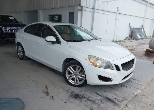 2012 VOLVO S60