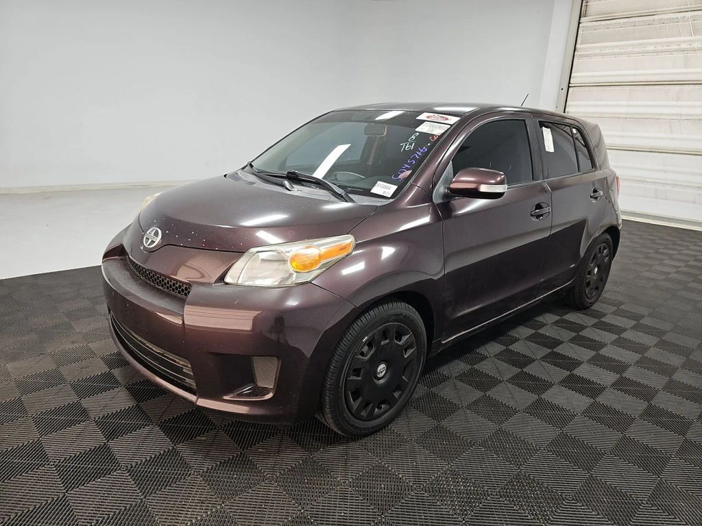 2011 TOYOTA SCION