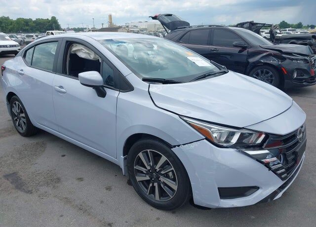 2024 NISSAN Versa