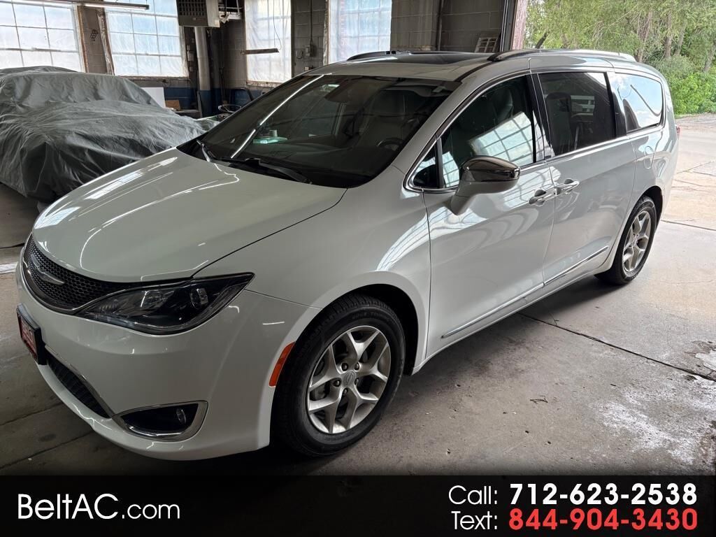 2020 CHRYSLER Pacifica