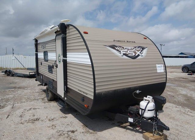 2018 FOREST RIVER Wildwood towables