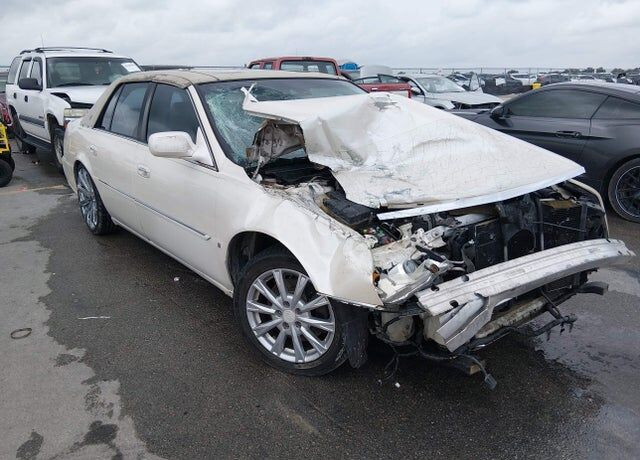 2009 CADILLAC DTS