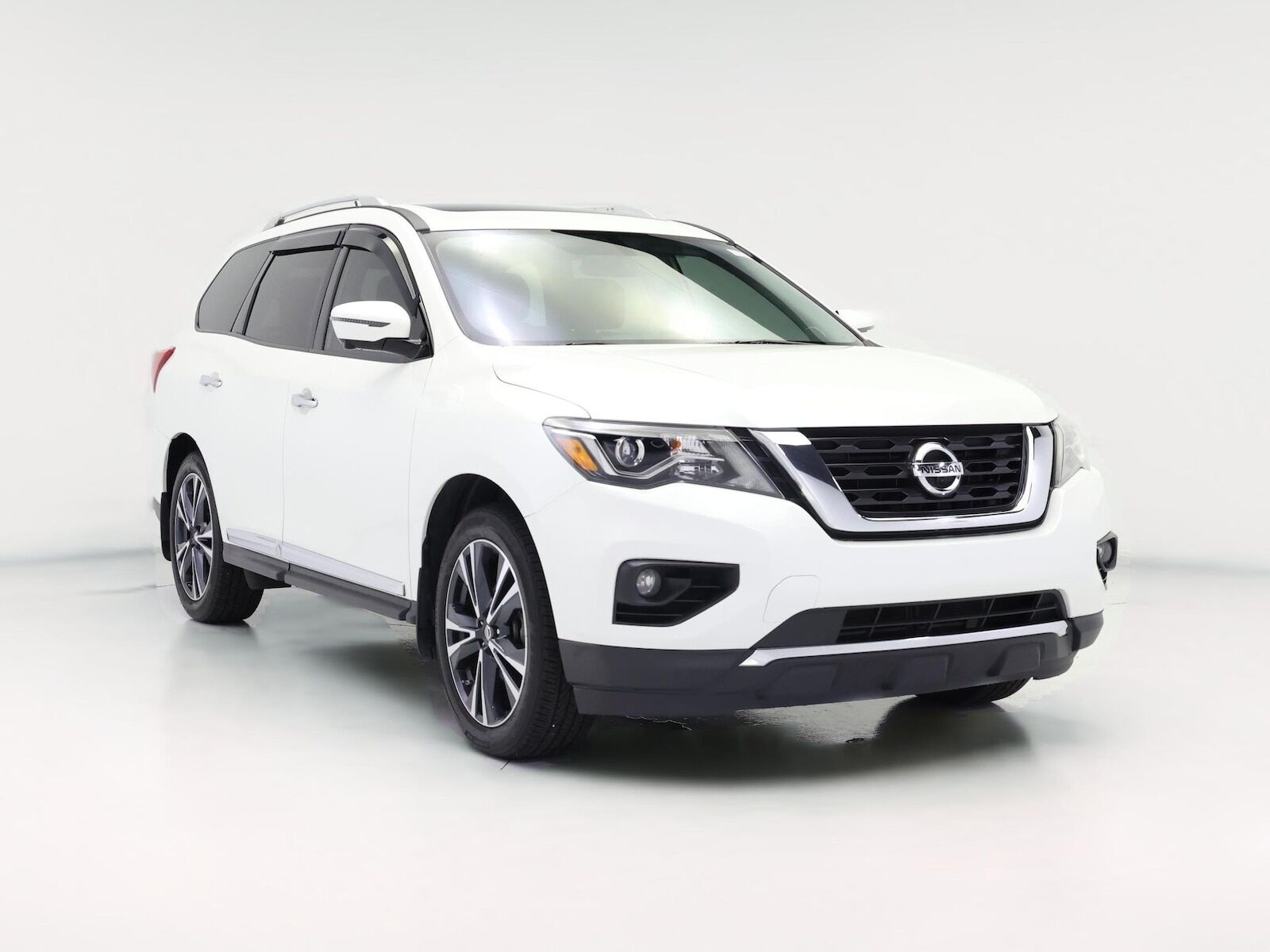 2017 NISSAN Pathfinder