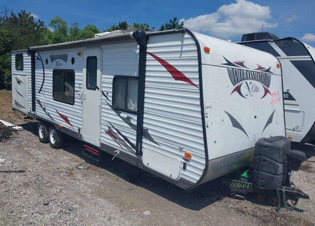 2013 FOREST RIVER Wildwood towables