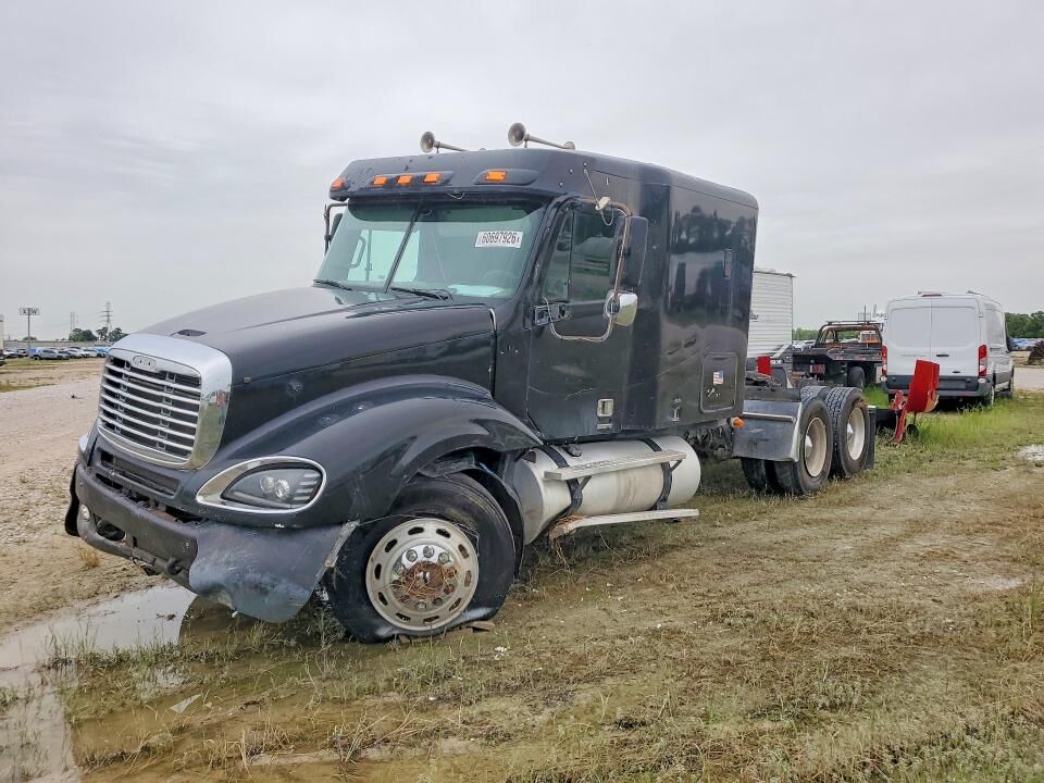 2007 FREIGHTLINER Columbia