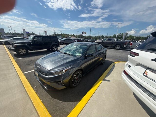 2024 KIA Forte