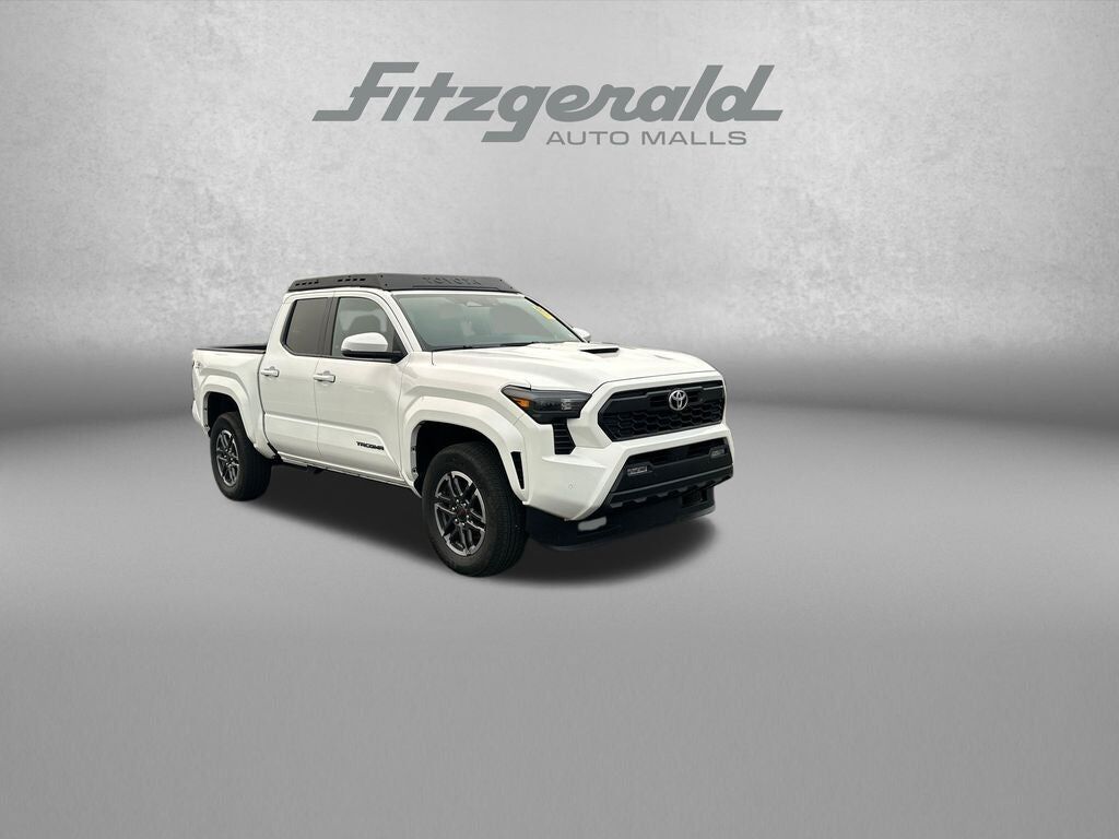 2024 TOYOTA Tacoma