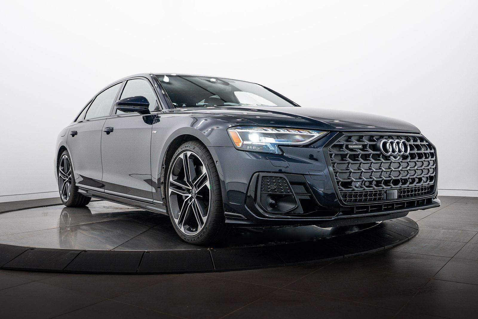 2026 AUDI A8 L