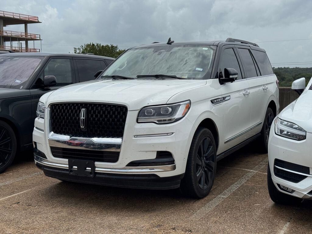 2024 LINCOLN Navigator