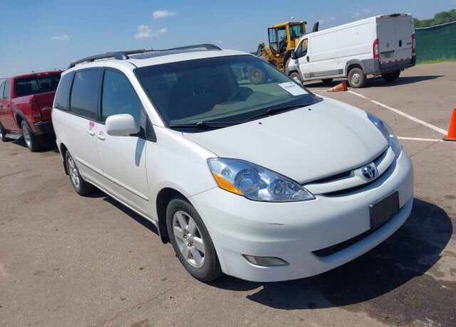 2007 TOYOTA Sienna