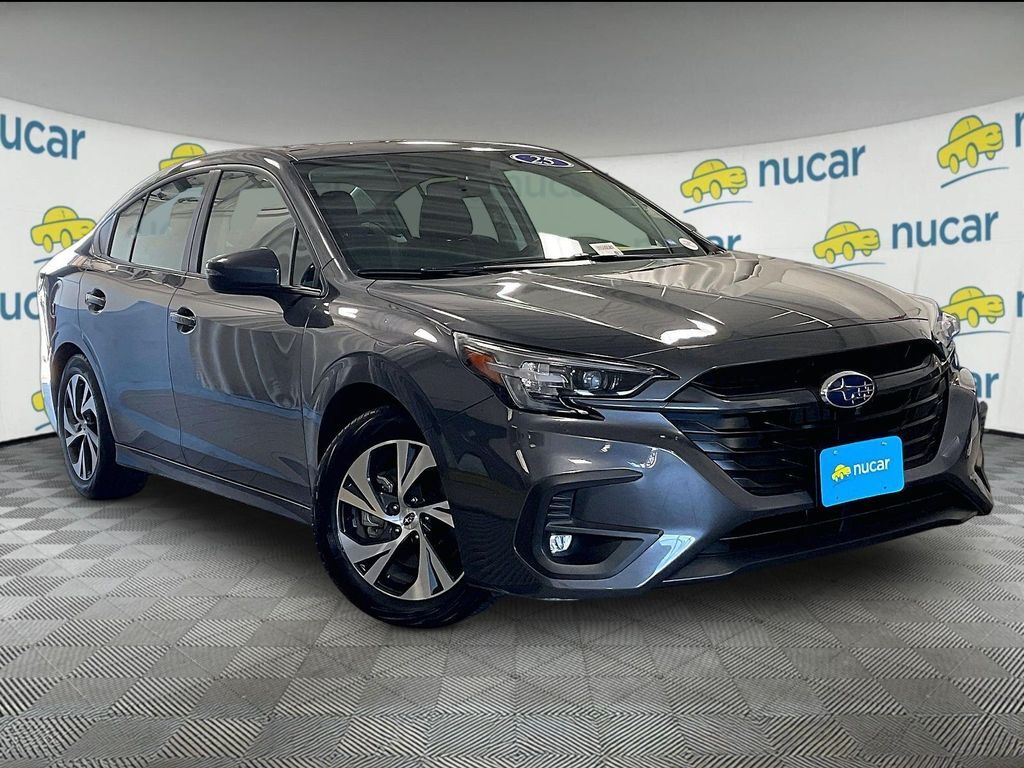 2025 SUBARU Legacy
