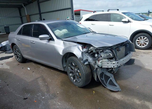 2017 CHRYSLER 300