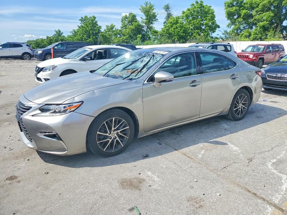 2016 LEXUS ES