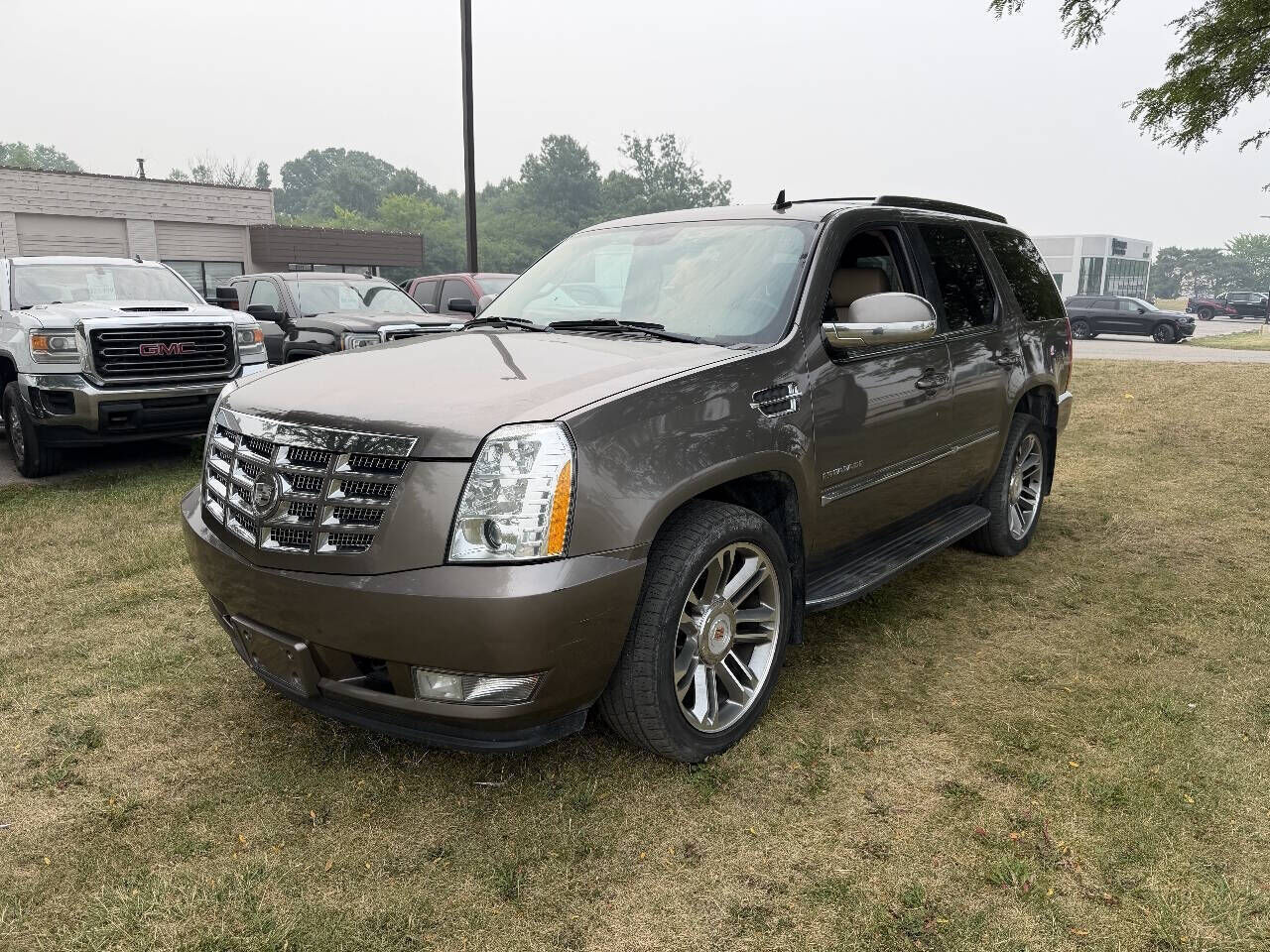 2011 CADILLAC Escalade