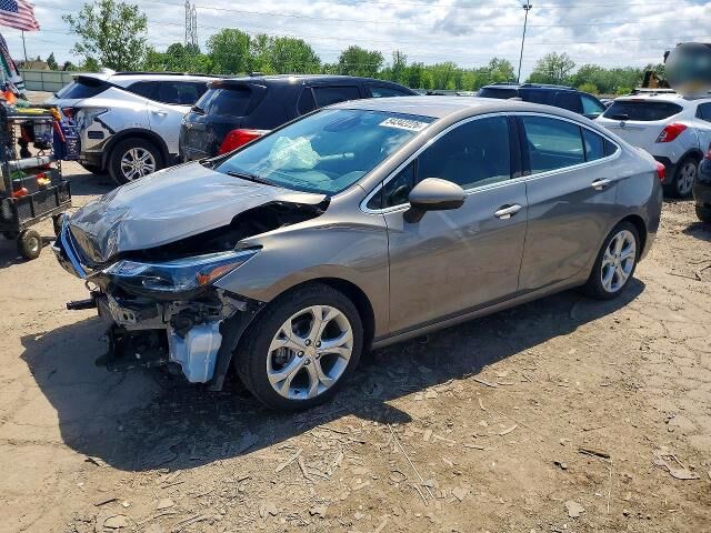 2018 CHEVROLET Cruze