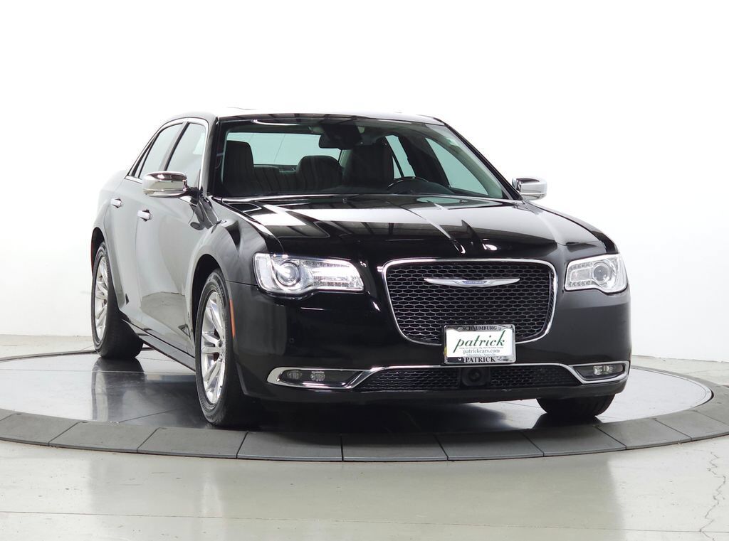 2017 CHRYSLER 300