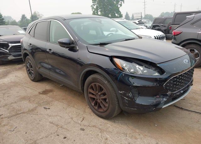 2021 FORD Escape