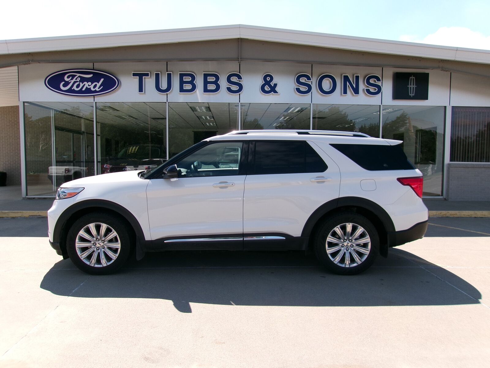 2020 FORD Explorer